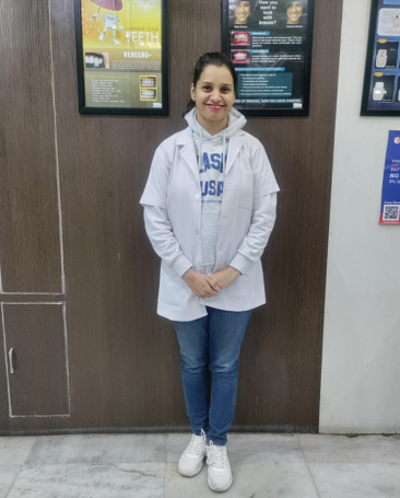 Dr Parul Bansal - B.D.S